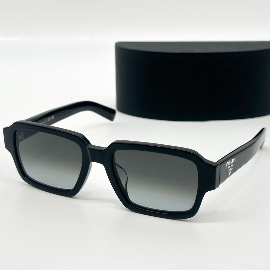 Prada Square Gradient Sunglasses Boston Logo Eyewear — view 4