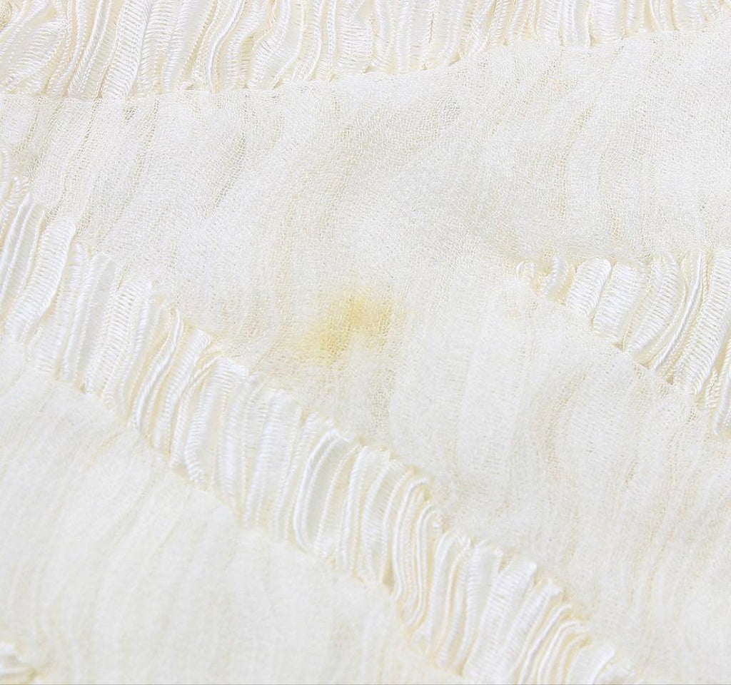 Gucci Silk Shawl Scarf Pleated Ivory — view 4