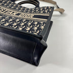 Dior Book Tote Bag Medium — view 8