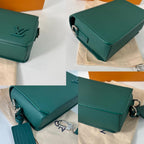 Louis Vuitton Aerogram Wearable Shoulder — view 9