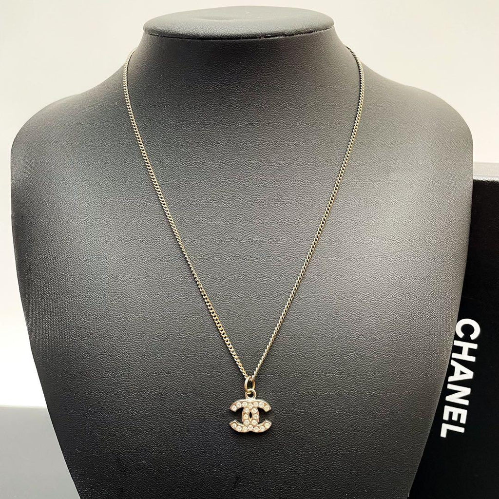 Chanel CC Logo Necklace Rhinestone Icon Silver Coco — view 5