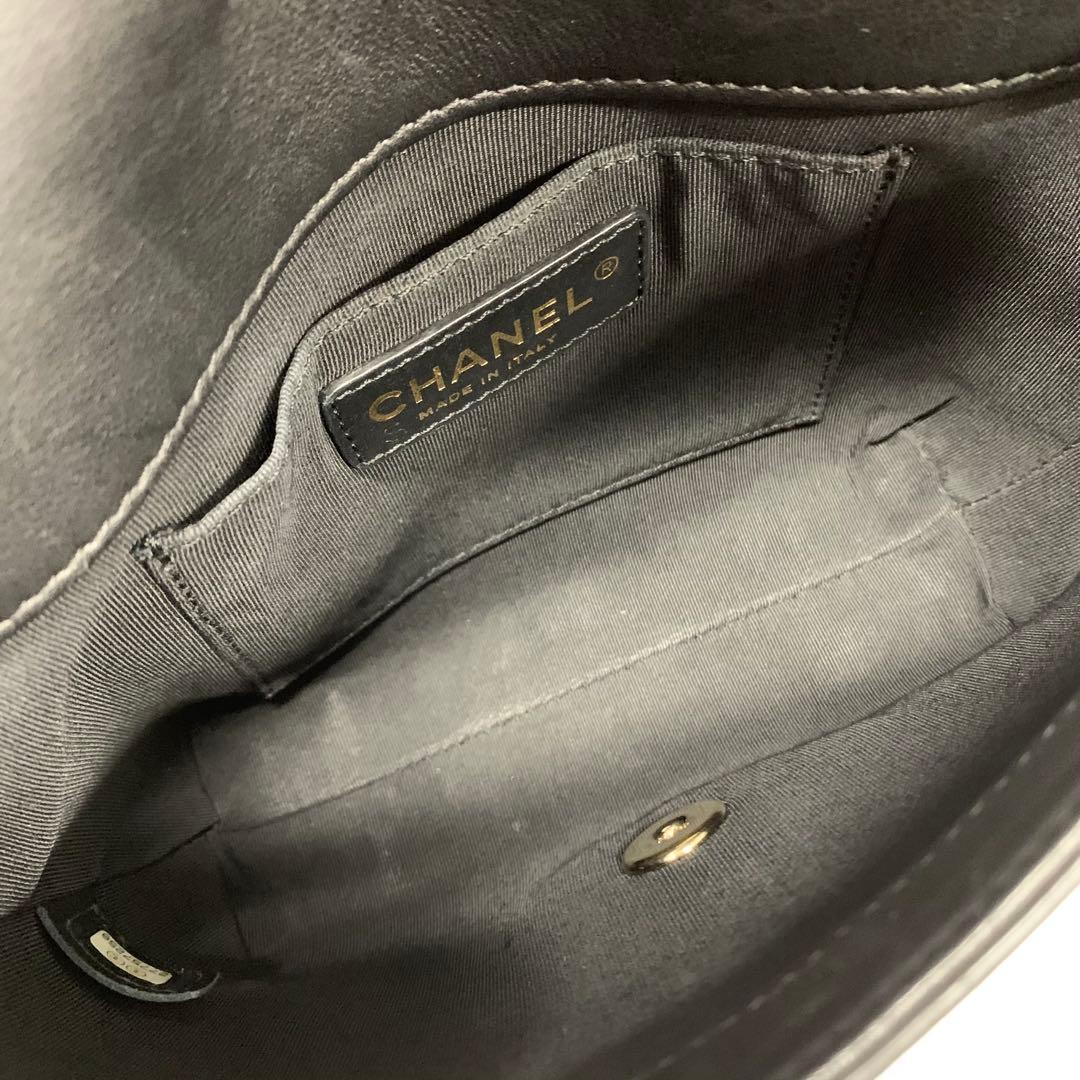Chanel Quilted Turnlock CC Logo Lambskin Shoulder Bag — view 6
