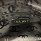 Chanel Wild Stitch CC Logo Shoulder Bag — view 7