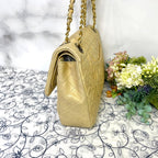Chanel Vintage Turnlock Quilted Beige Shoulder — view 6