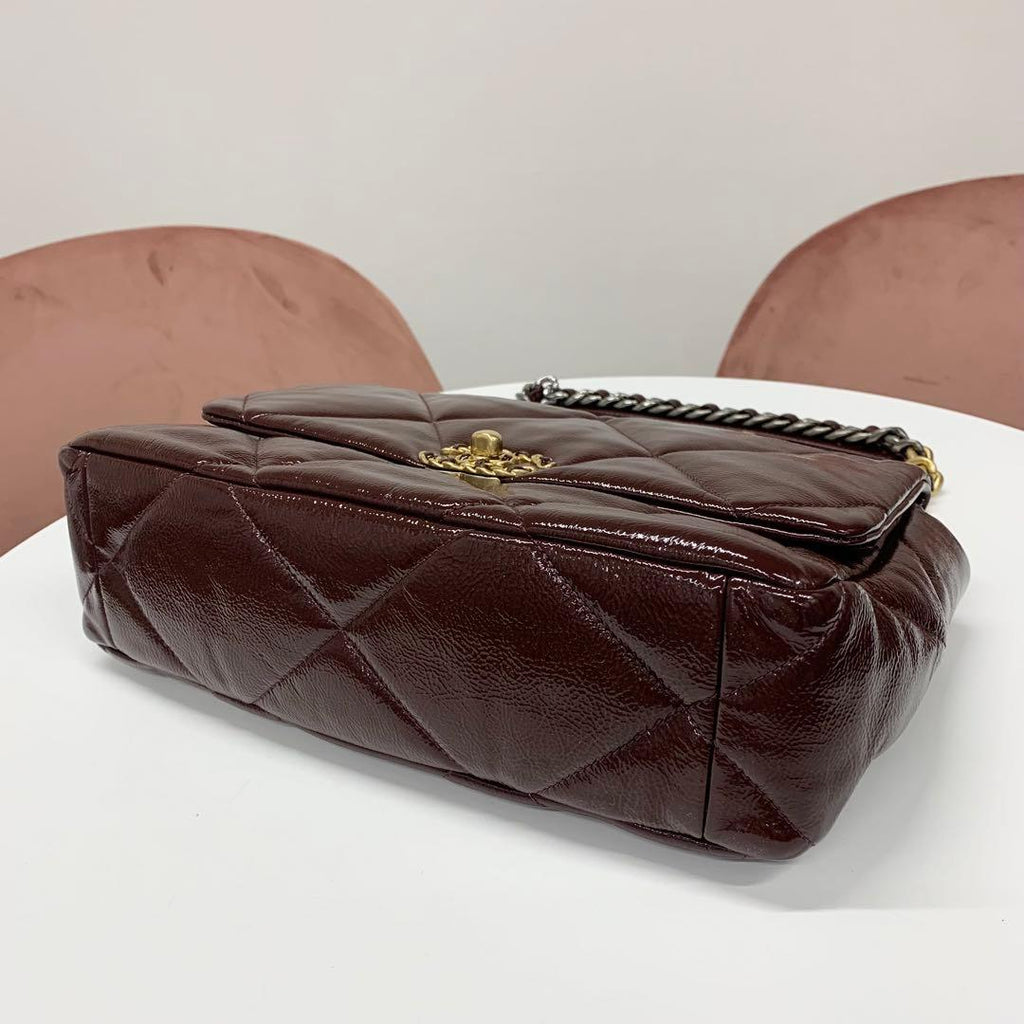 Chanel 19 Large Patent Shoulder — view 4