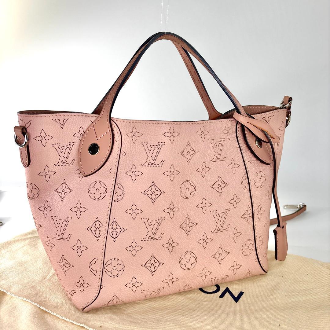 Louis Vuitton Monogram Mahina Hina PM Handbag — view 3