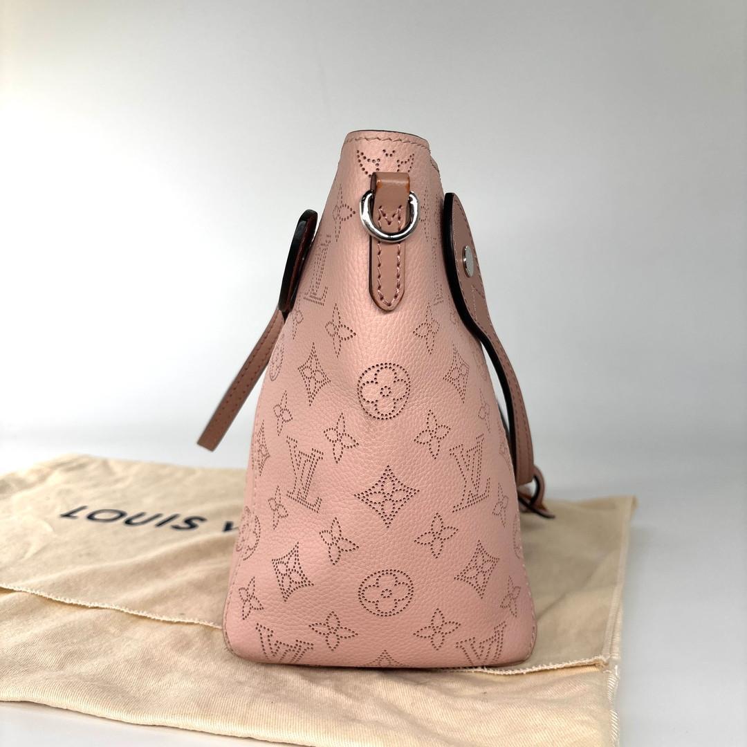 Louis Vuitton Monogram Mahina Hina PM Handbag — view 4