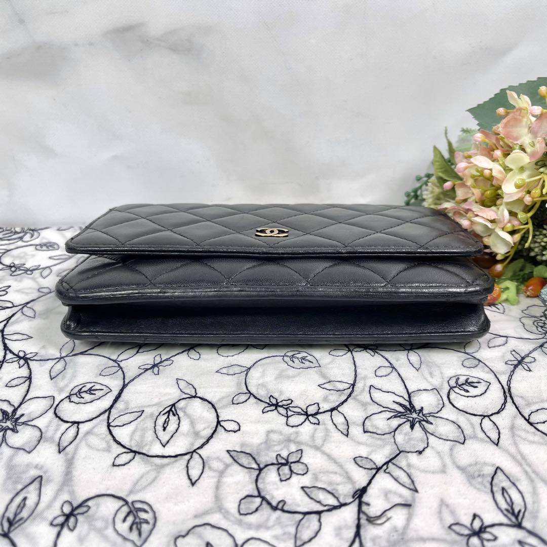 Chanel Chain Wallet Black Quilted Shoulder Bag — view 8