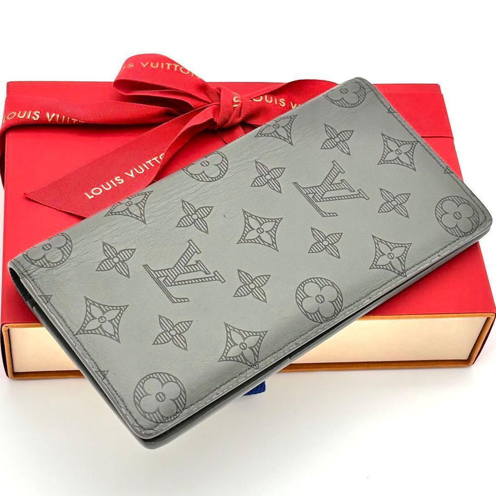 Louis Vuitton Wallet Portefeuille Brazza Monogram Shadow Gray