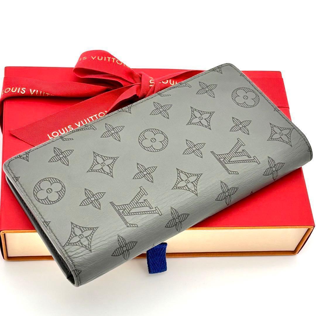 Louis Vuitton Wallet Portefeuille Brazza Monogram Shadow Gray — view 2
