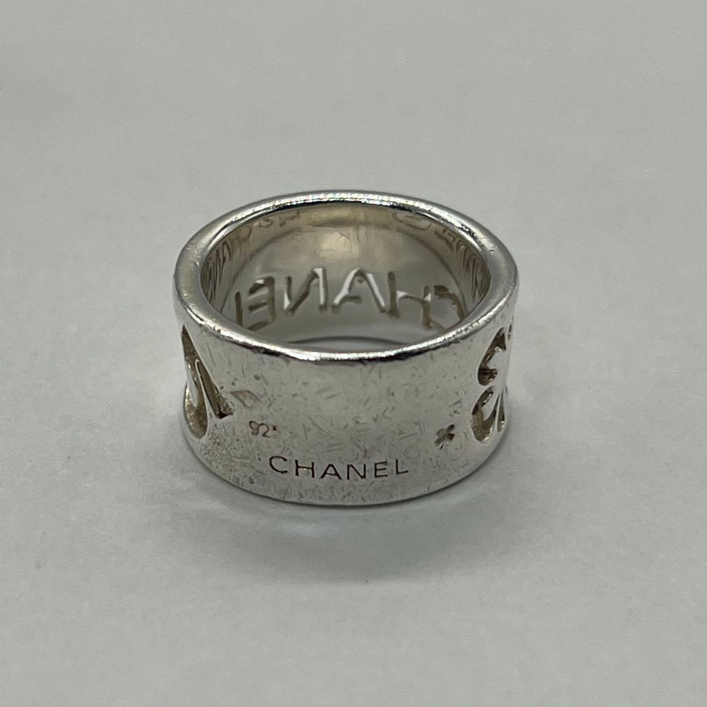 Chanel Logo Wide Ring Clover — view 5