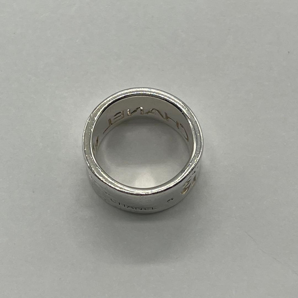 Chanel Logo Wide Ring Clover — view 6