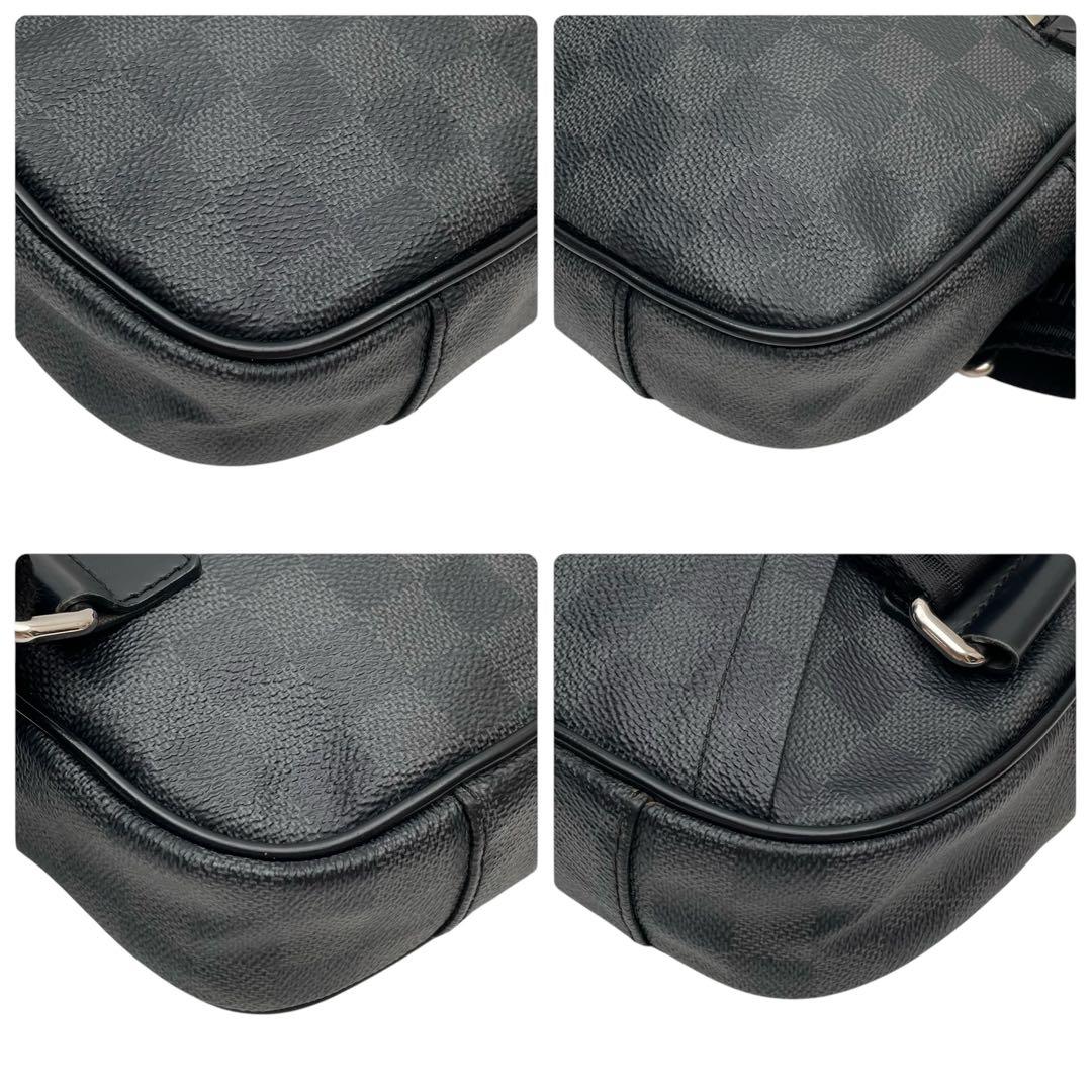 Louis Vuitton Damier Graphite Ambler Body Waist — view 6
