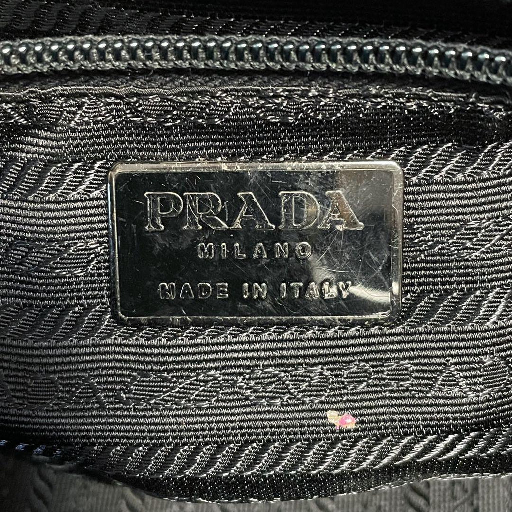 Prada Enamel Patent Leather Hand Bag Kiss Lock Black — view 9
