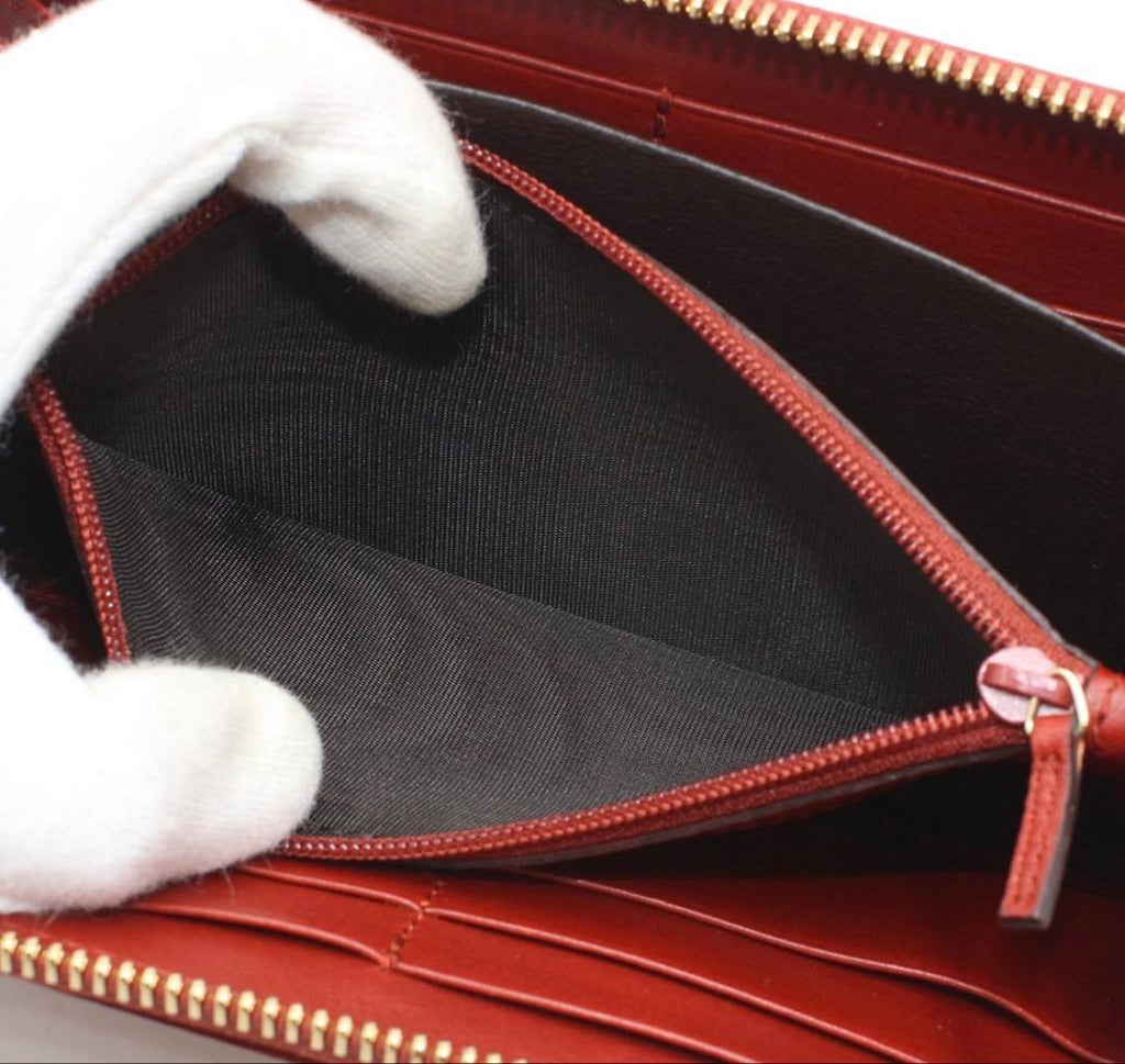 Gucci Interlocking G Guccissima Leather Wallet — view 7