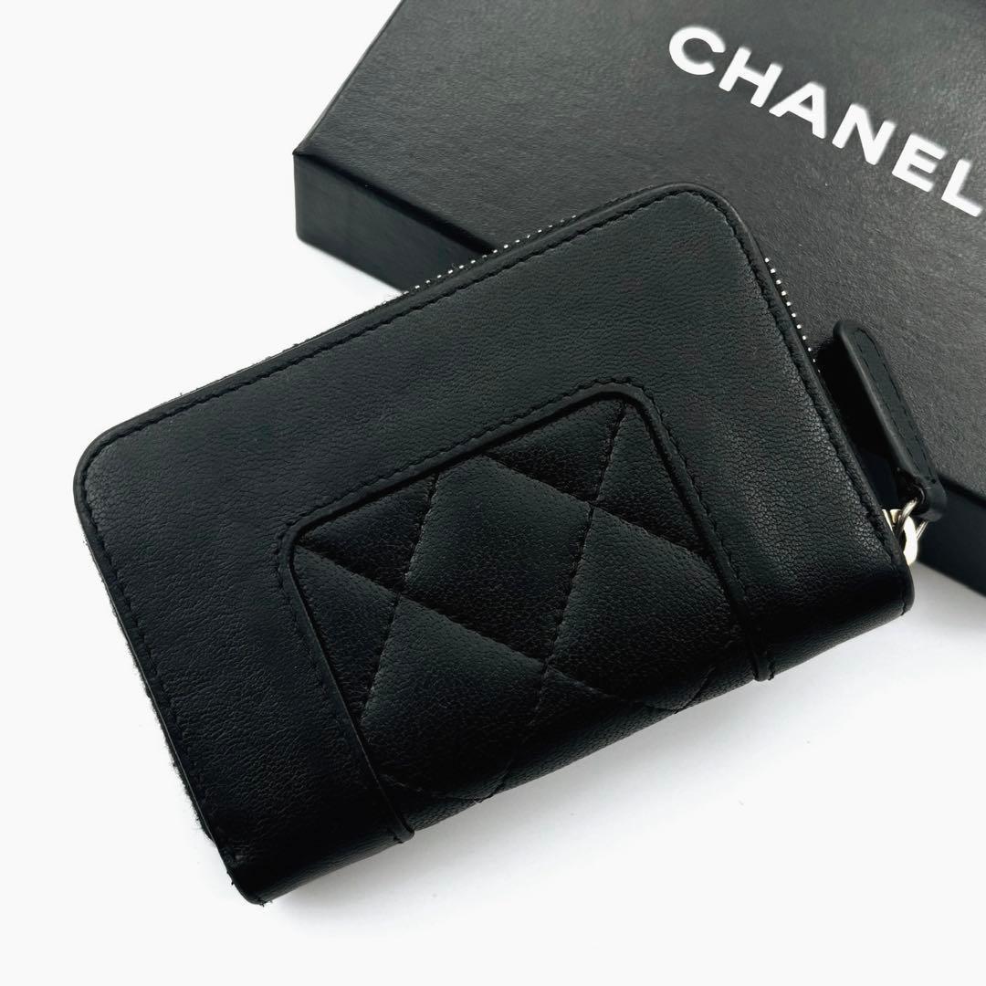 Chanel Wallet Mademoiselle Round Zip Coin Purse — view 4