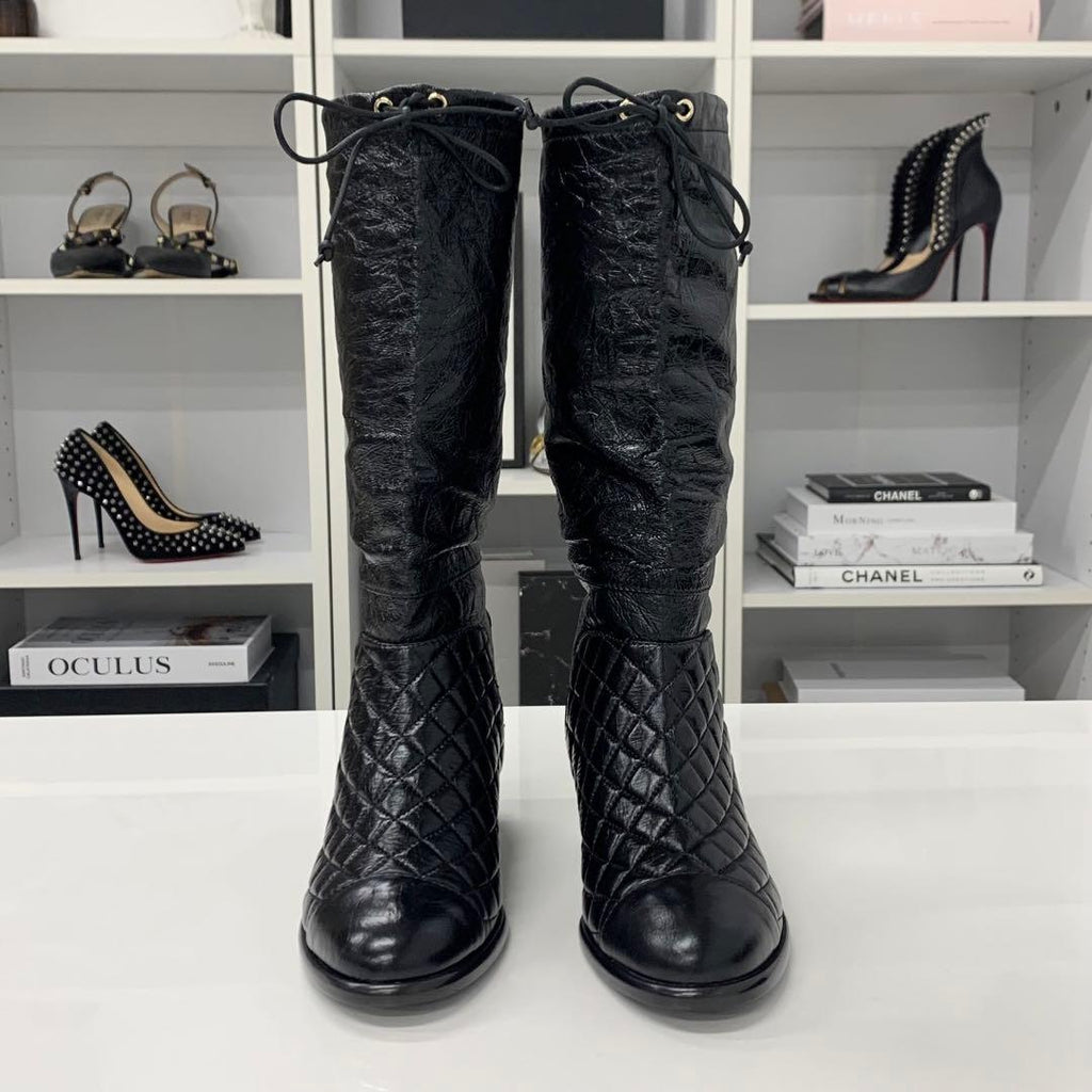 Chanel CC Logo Quilted Leather Wrinkled Long Boots — view 4