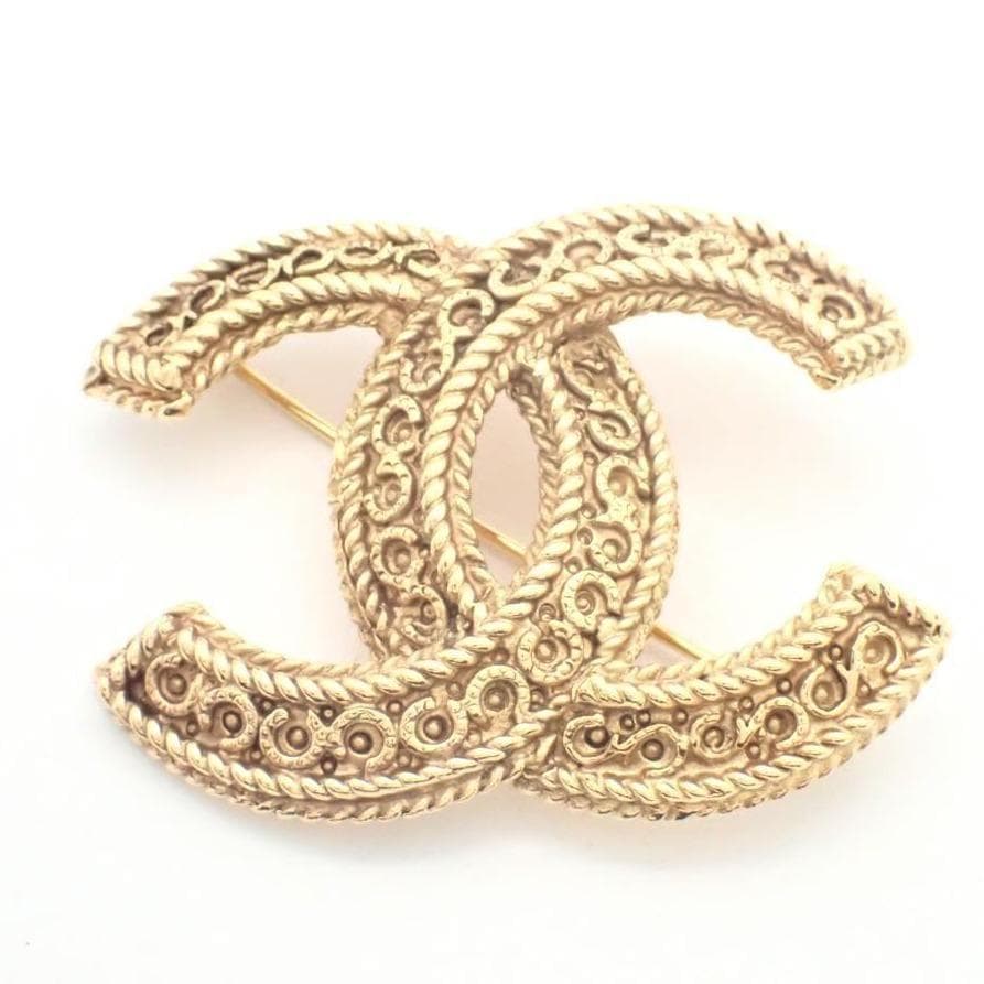 Chanel Brooch CC Logo Gold Vintage