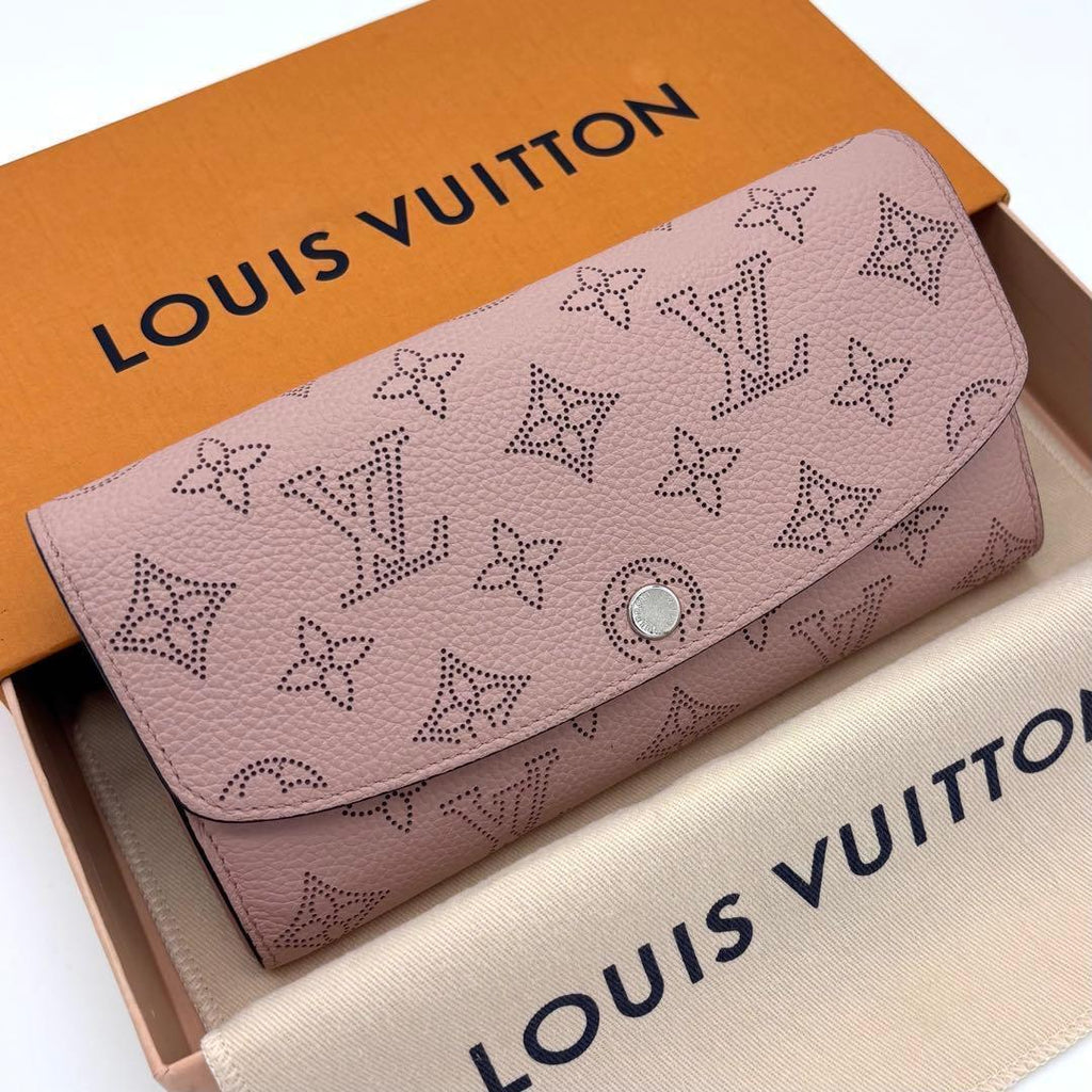 Louis Vuitton Monogram Mahina Portefeuille Iris Magnolia Wallet