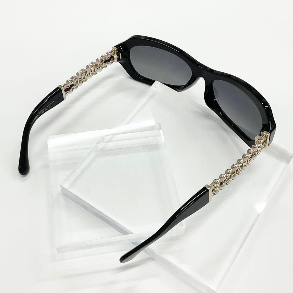 Chanel Sunglasses Logo Eyewear Black — view 4