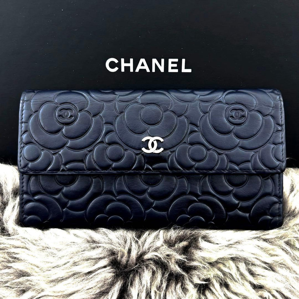 Chanel Wallet New Camellia