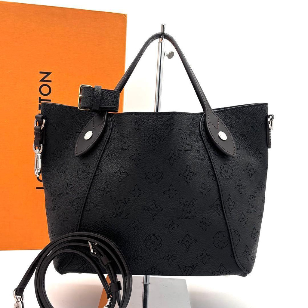 Louis Vuitton Mahina Hina PM Shoulder Bag Black