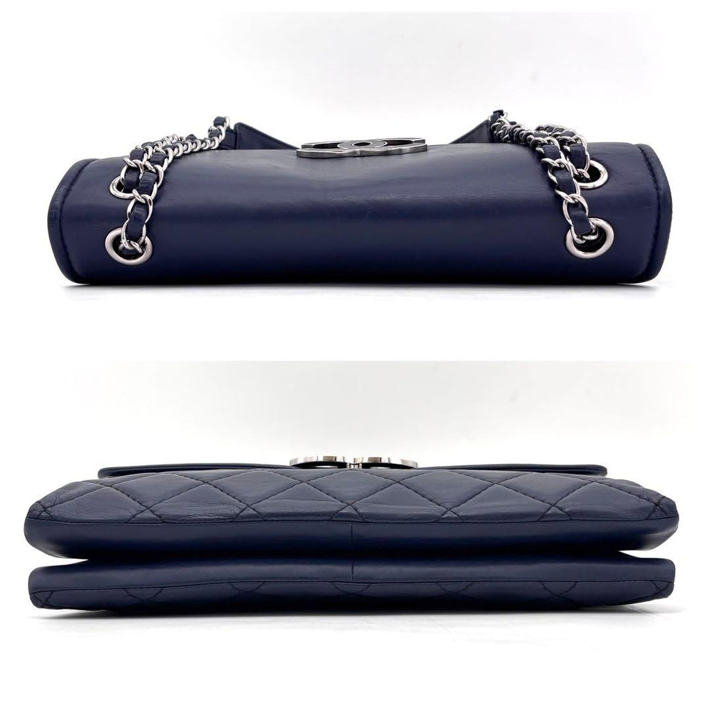 Chanel Quilted Chain Shoulder Bag Navy Lambskin Silver — view 6
