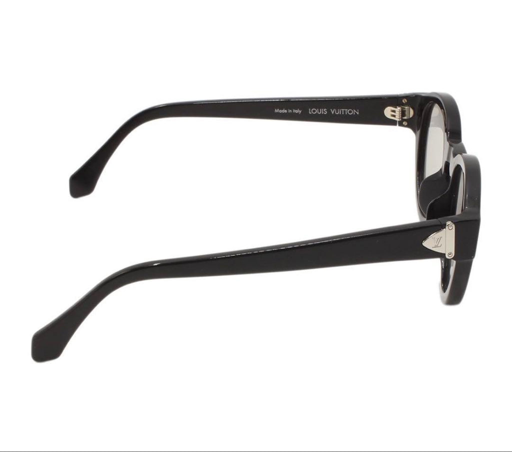 Louis Vuitton LV Glide Round Sunglasses Eyewear — view 4