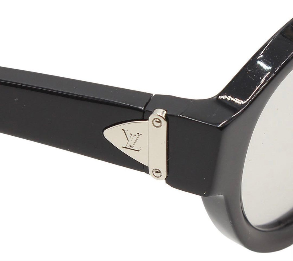 Louis Vuitton LV Glide Round Sunglasses Eyewear — view 6