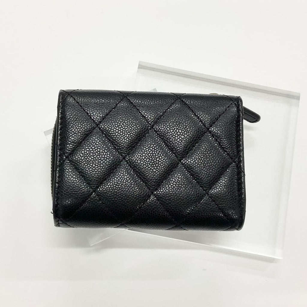 Chanel Caviar Leather CC Logo Quilted Classic Trifold Wallet — view 3
