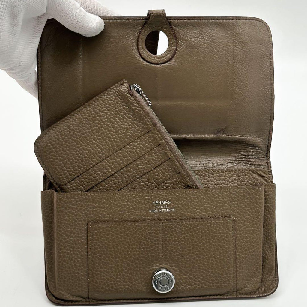 Hermes Dogon GM Togo Bifold Wallet Taurillon Silver — view 7