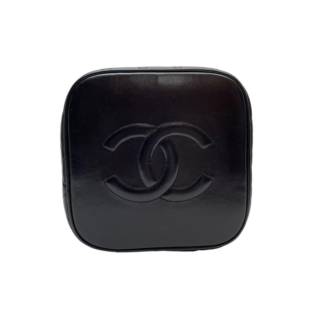Chanel Quilted Lambskin Hand Bag Vanity Black — view 4