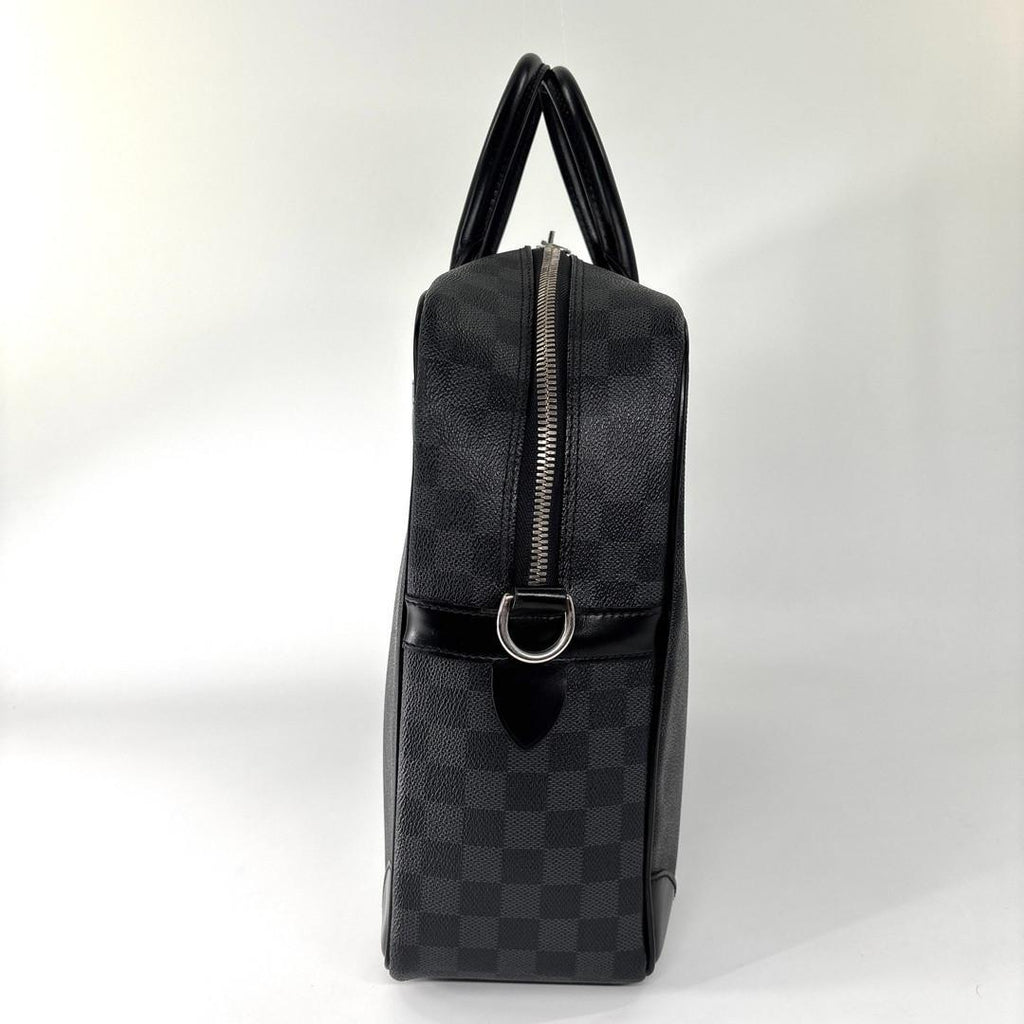 Louis Vuitton Damier Graphite Porte Documents Voyage GM — view 4