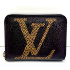 Louis Vuitton Shape Monogram Giant Zippy Coin Purse — view 4