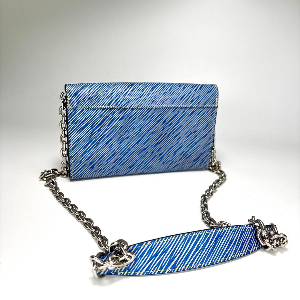 Louis Vuitton Epi Denim Twist Chain Shoulder Bag — view 4