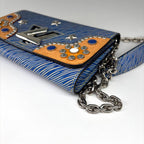 Louis Vuitton Epi Denim Twist Chain Shoulder Bag — view 5
