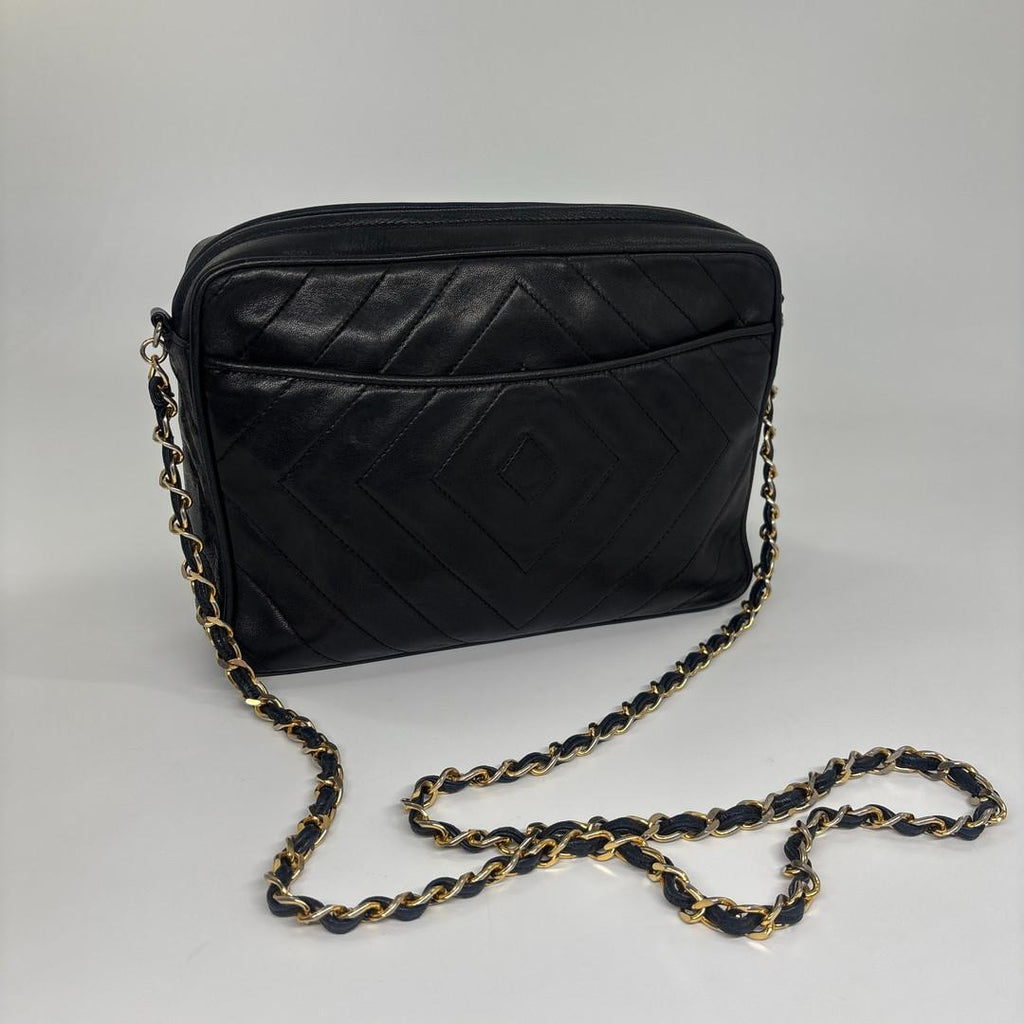 Chanel Super CC Logo Diamond Stitch Chain Shoulder Bag — view 5