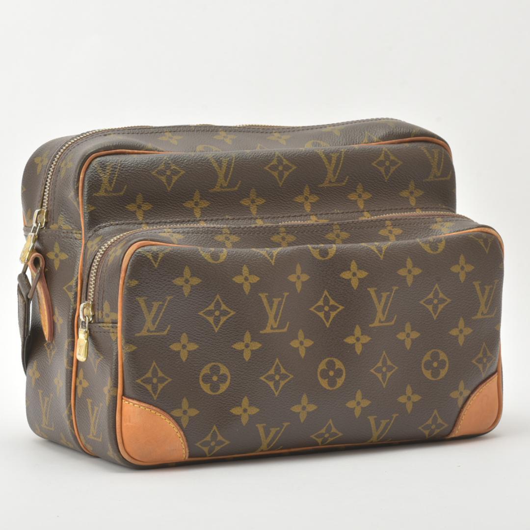 Louis Vuitton Nile Shoulder Bag Monogram Leather — view 2