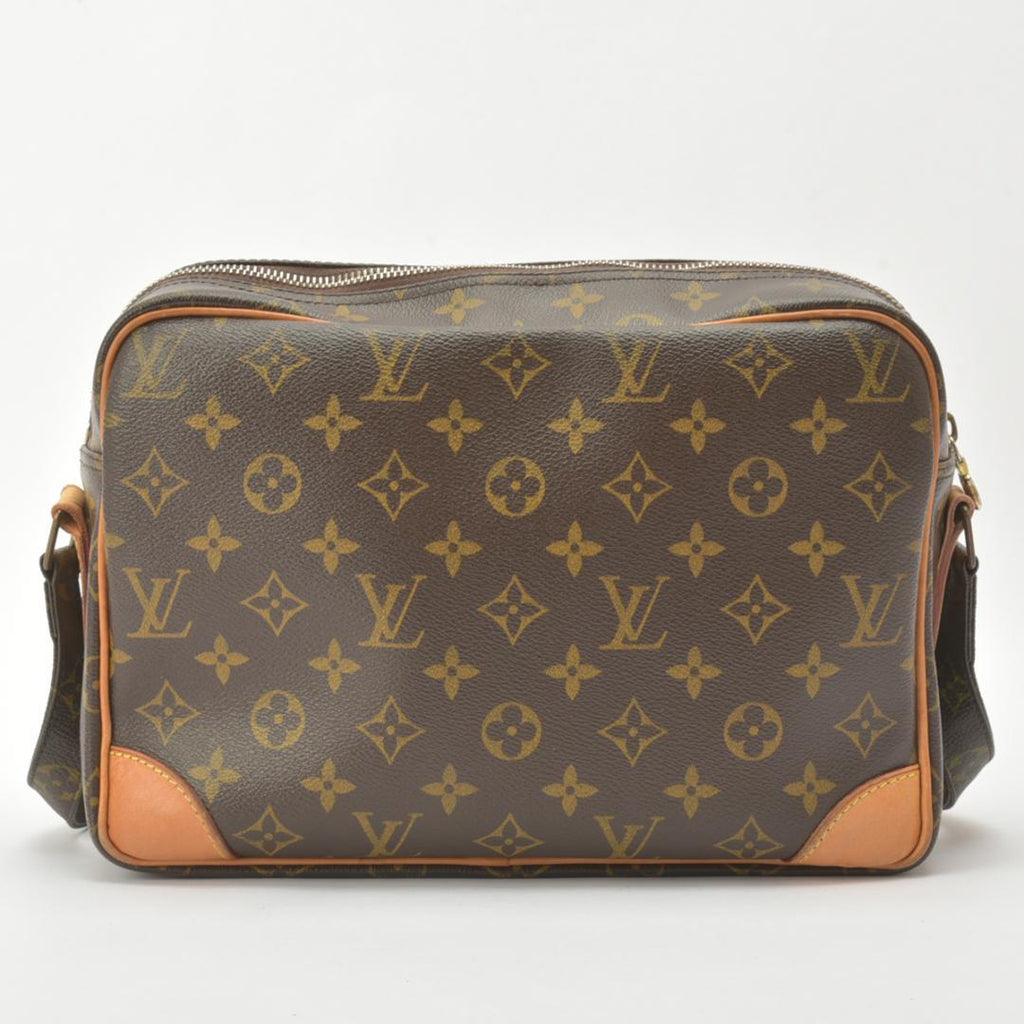 Louis Vuitton Nile Shoulder Bag Monogram Leather — view 3