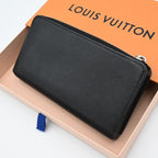 Louis Vuitton Portefeuille Comet Taurillon Wallet Black — view 2