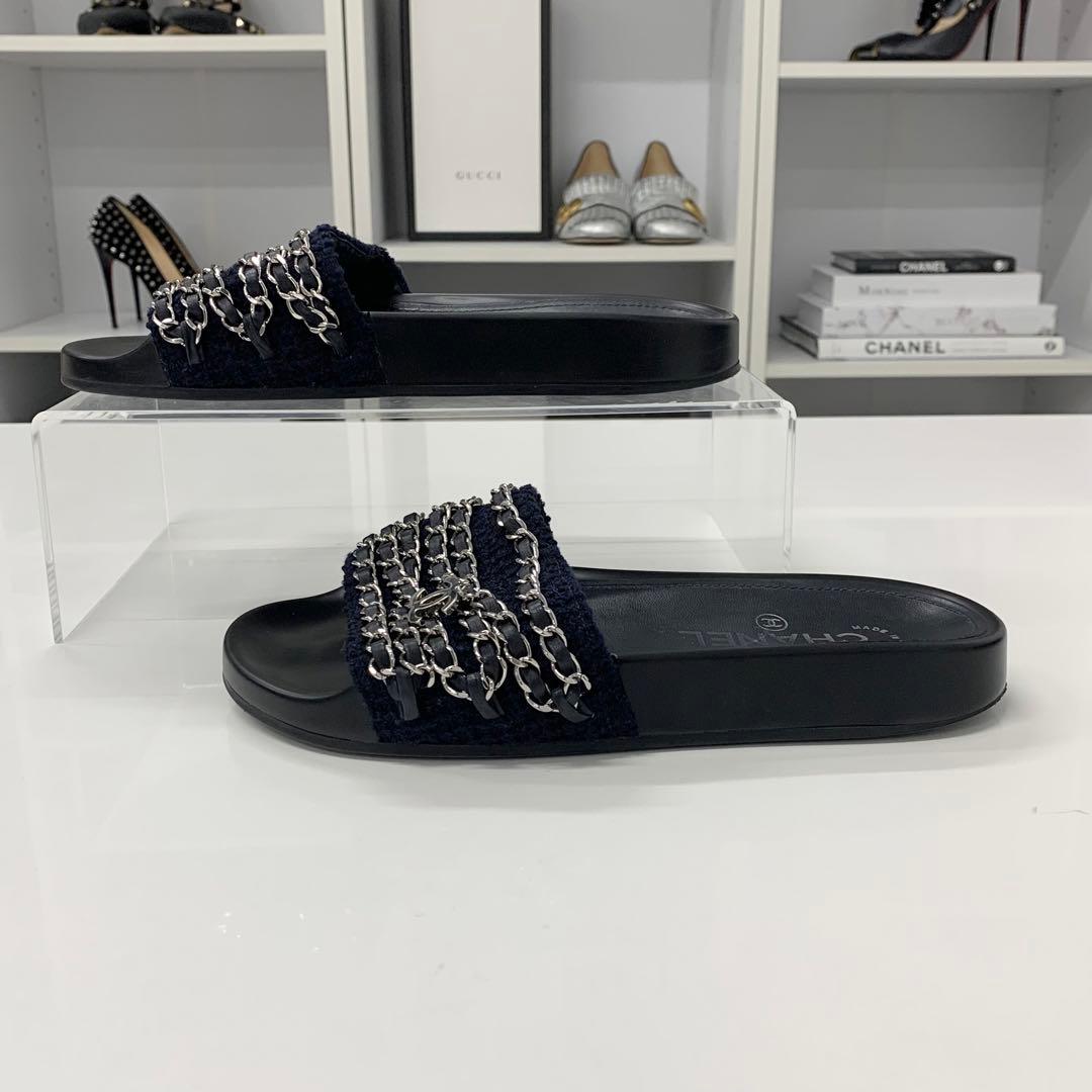 Chanel CC Logo Chain Fabric Leather Flat Sandals Navy — view 3
