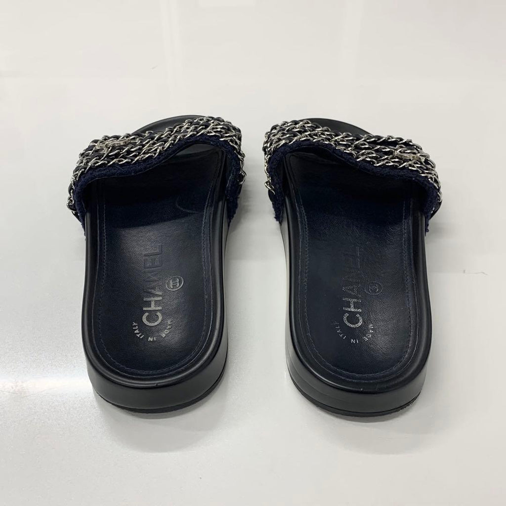 Chanel CC Logo Chain Fabric Leather Flat Sandals Navy — view 5