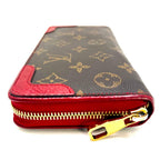 Louis Vuitton Retiro Zippy Wallet — view 9