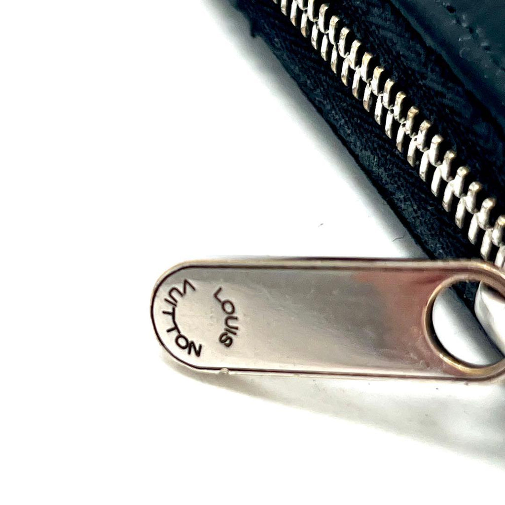 Louis Vuitton Epi Zippy Coin Purse Noir — view 4