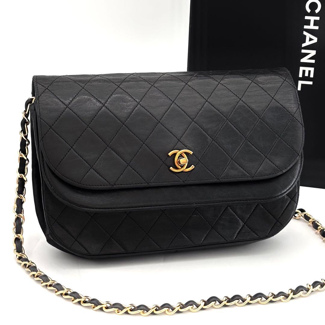Chanel Quilted Chain Shoulder Bag Black Lambskin