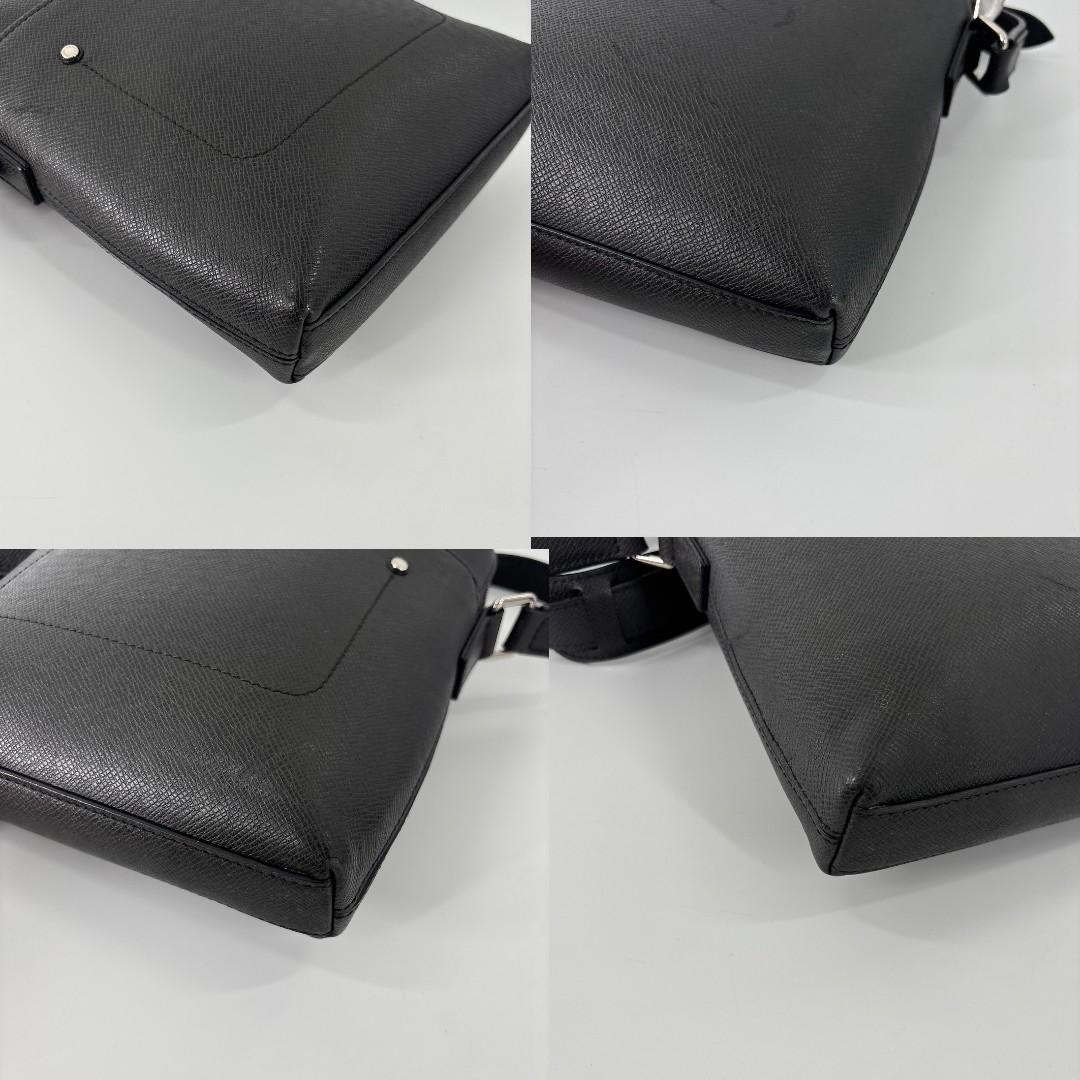 Louis Vuitton Super Taiga Grigori Shoulder Bag Black — view 8