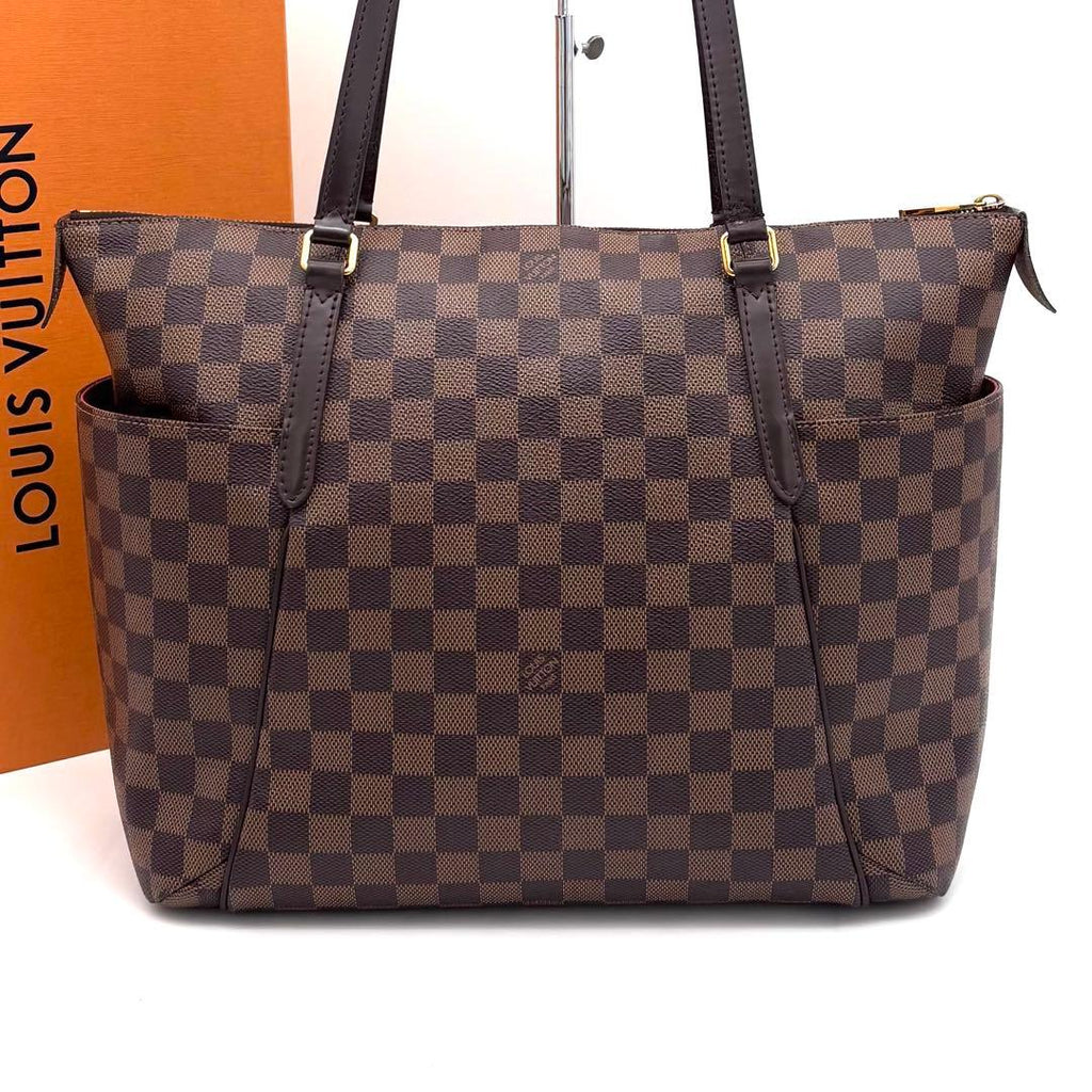 Louis Vuitton Damier Ebene Totally MM Tote Brown — view 2