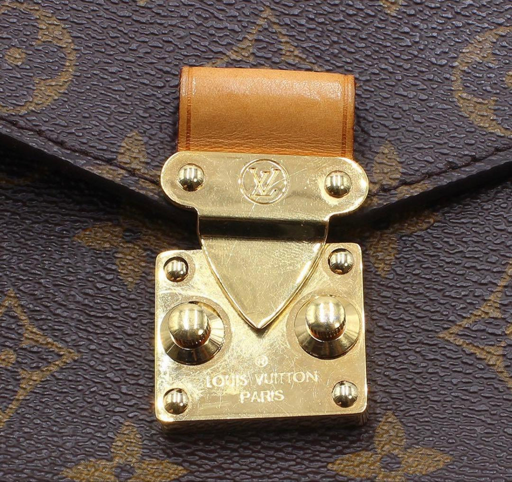 Louis Vuitton Pochette Metis MM Shoulder — view 5