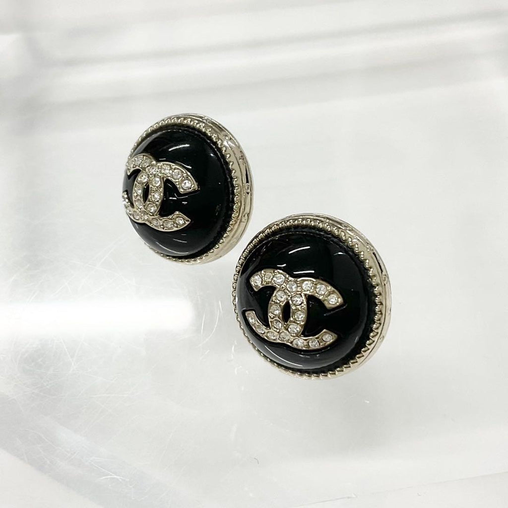 Chanel Earrings CC Logo Rhinestone Gold — view 2