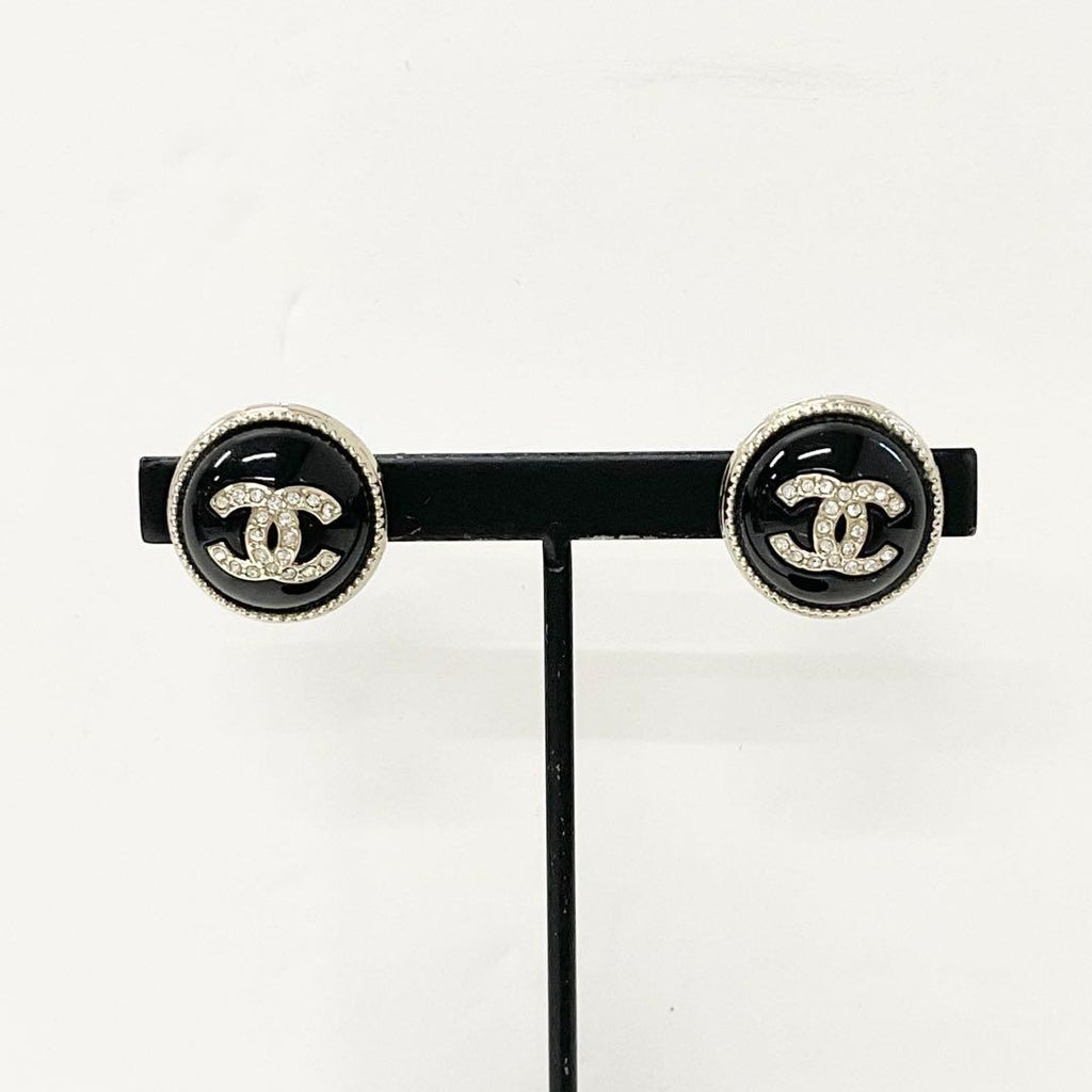 Chanel Earrings CC Logo Rhinestone Gold — view 6